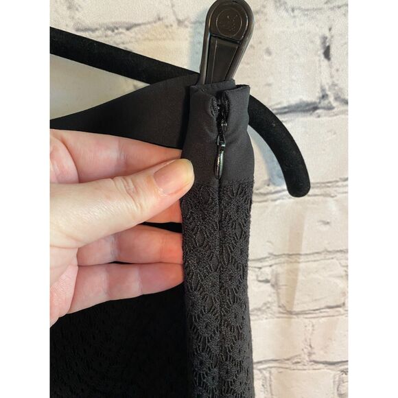 Liz Claiborne Career Black Skirt with Lace Overlay Side Zip Size 12 - Picture 3 of 5